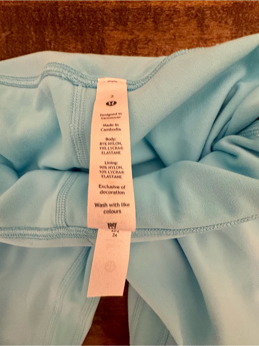 Lululemon High-Waist Light Blue Leggings - Picture 4 of 5